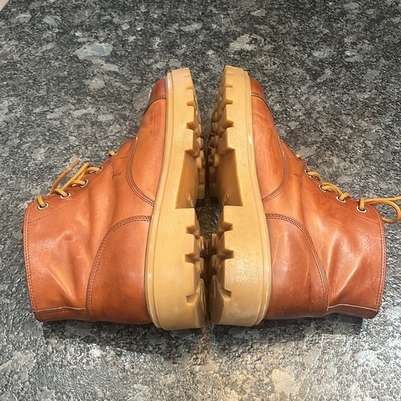 Tod\'s Sz 10 Lace-Up Ankle Lug Chukka Boots main image 12